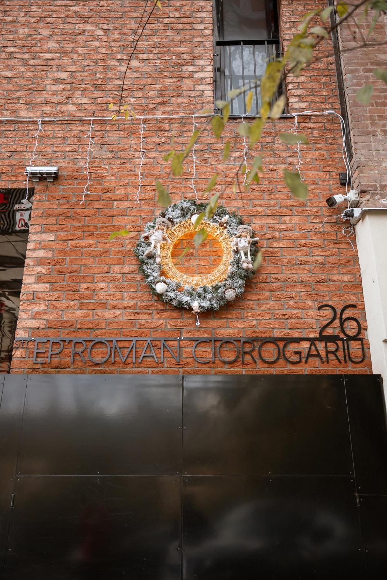 26Bricks Luxury Suites Oradea Buitenkant foto